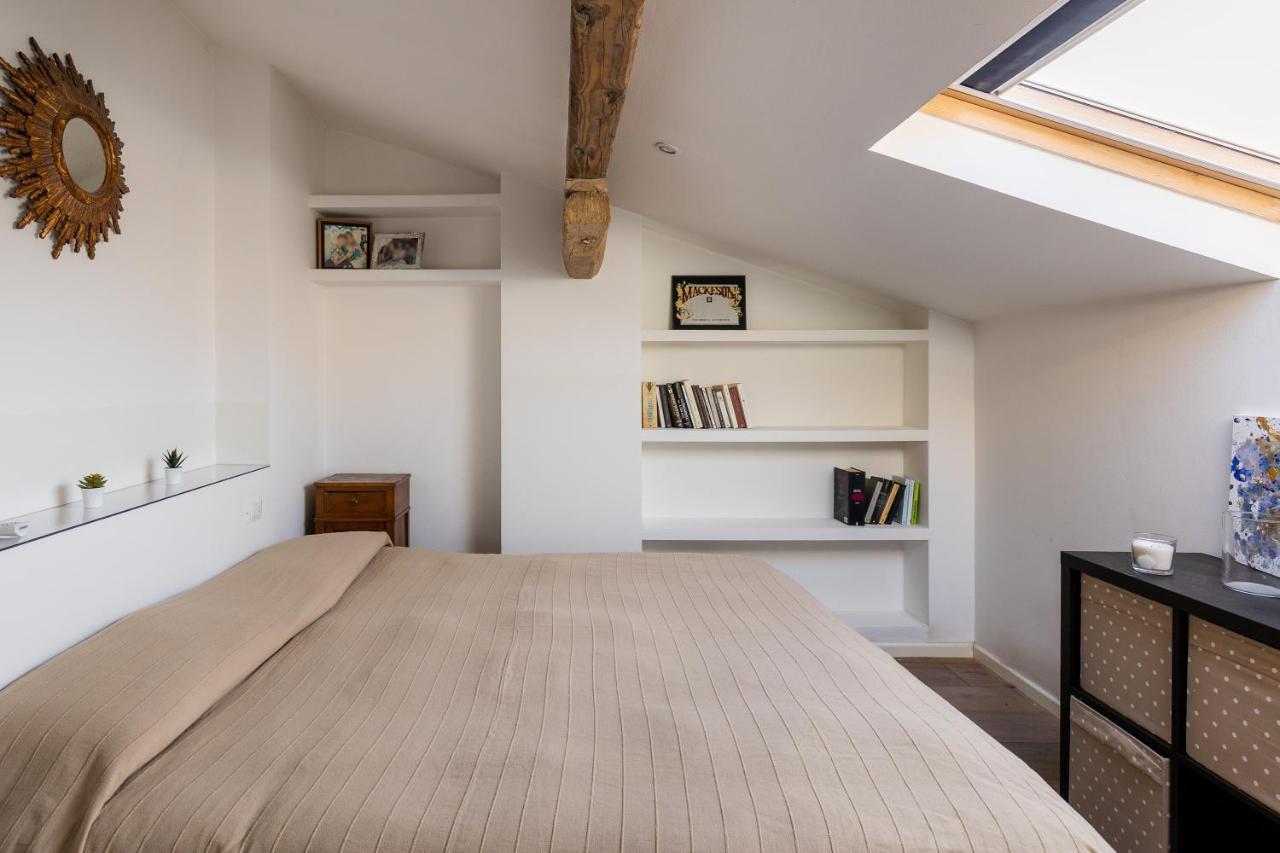 Italy Prestigious Historical Attic In Bologna Lägenhet Exteriör bild
