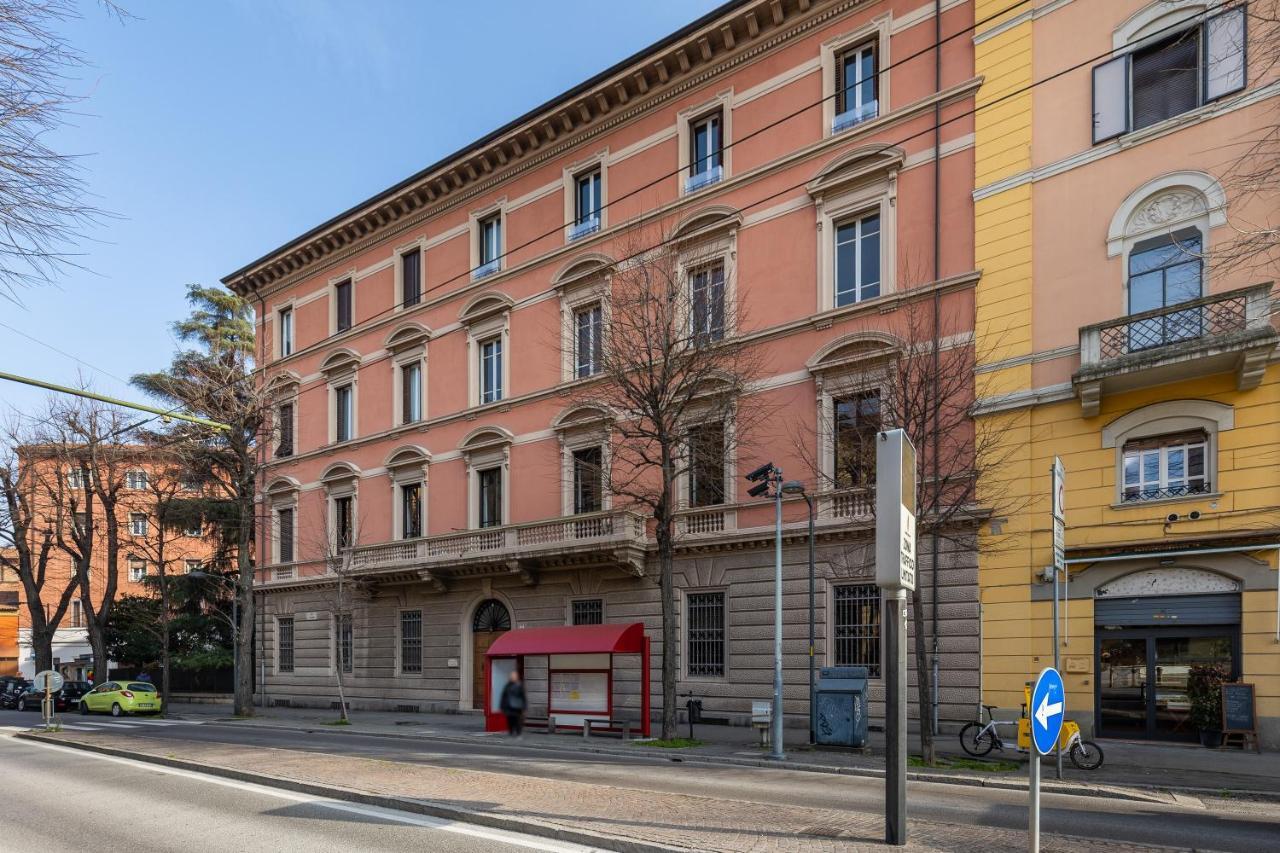 Italy Prestigious Historical Attic In Bologna Lägenhet Exteriör bild